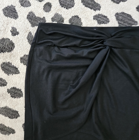 NWT A New Day Black Mini Skirt Women's Size Medium - Picture 2 of 5